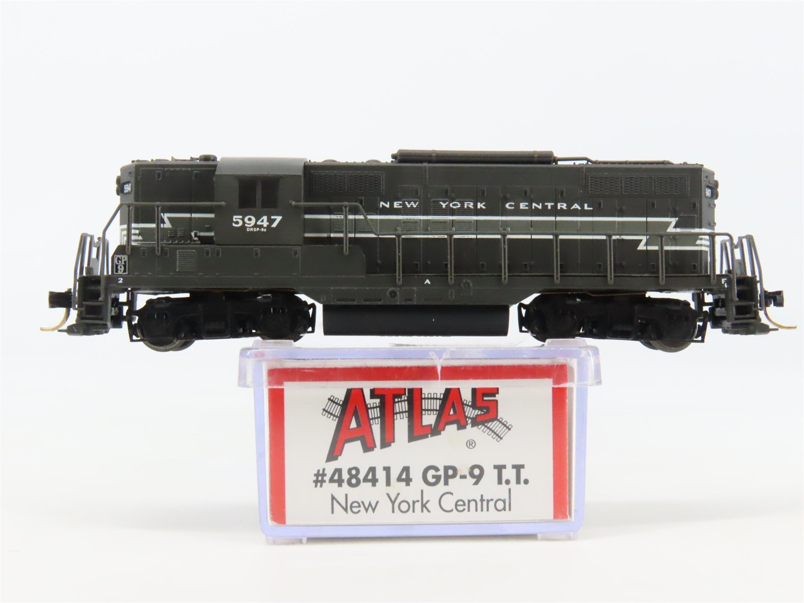 N Scale Atlas 48414 NYC New York Central EMD GP9TT Diesel Locomotive #5947