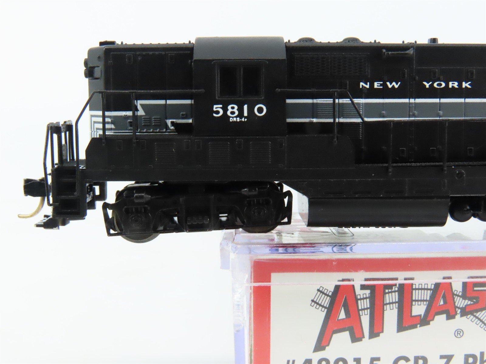 N Scale Atlas 48215 NYC New York Central EMD GP7 Ph. 2 Diesel Locomotive #5810