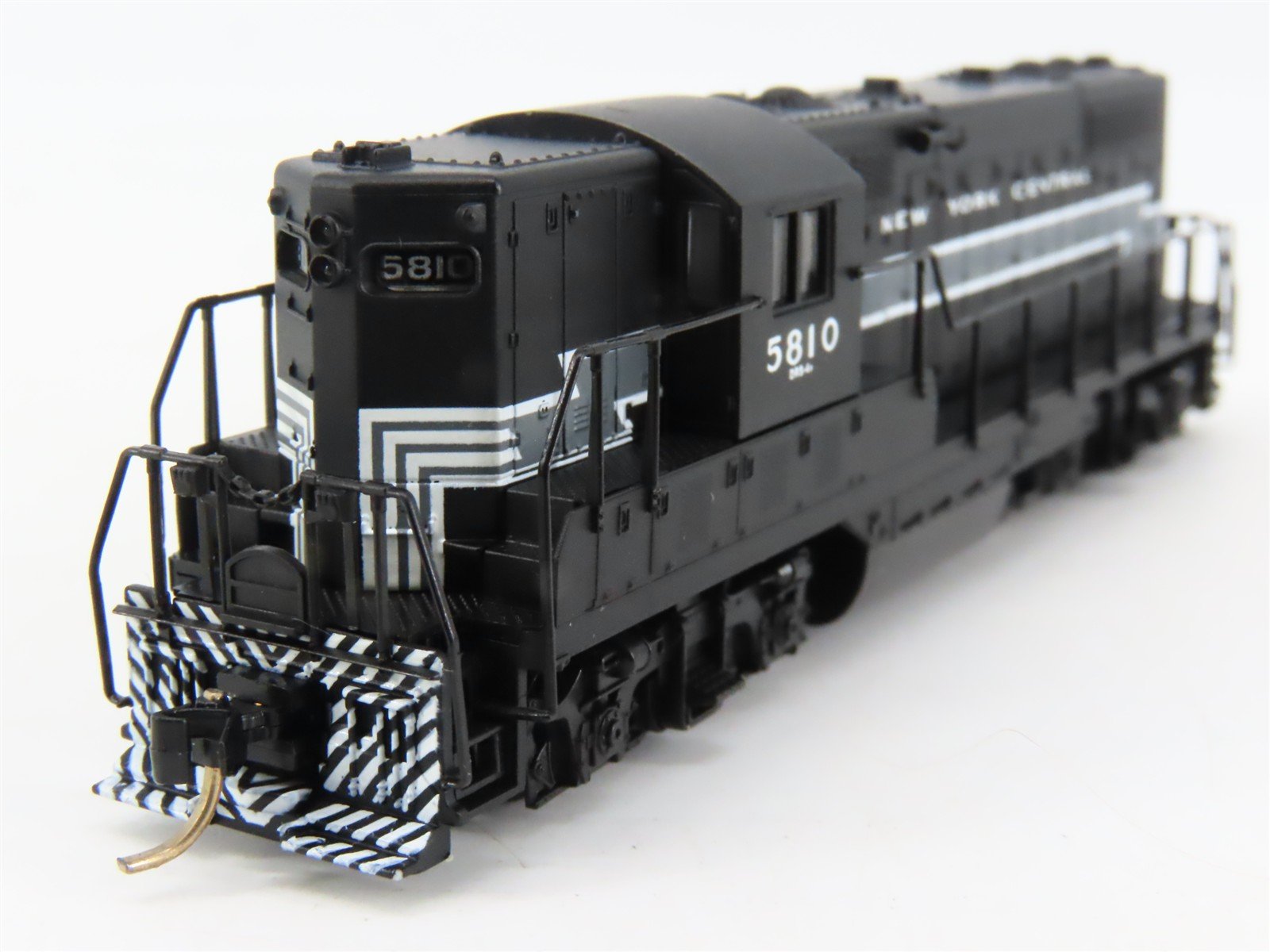 N Scale Atlas 48215 NYC New York Central EMD GP7 Ph. 2 Diesel Locomotive #5810