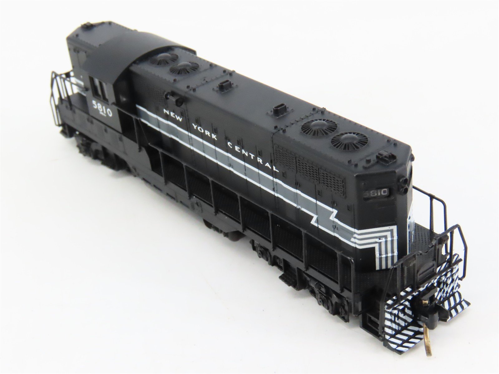 N Scale Atlas 48215 NYC New York Central EMD GP7 Ph. 2 Diesel Locomotive #5810