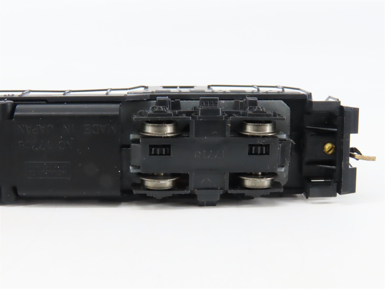 N Scale Atlas/KATO 4307 NYC New York Central EMD GP7 Diesel Locomotive #5601