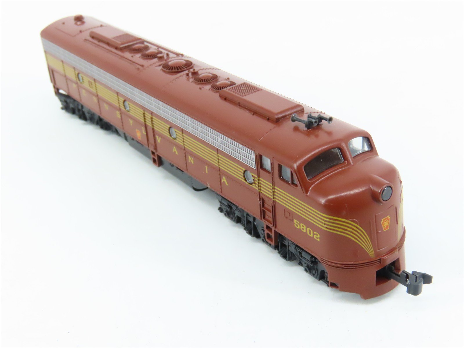 N Scale KATO 176-256 PRR Pennsylvania EMD E8/9A Diesel Locomotive #5802