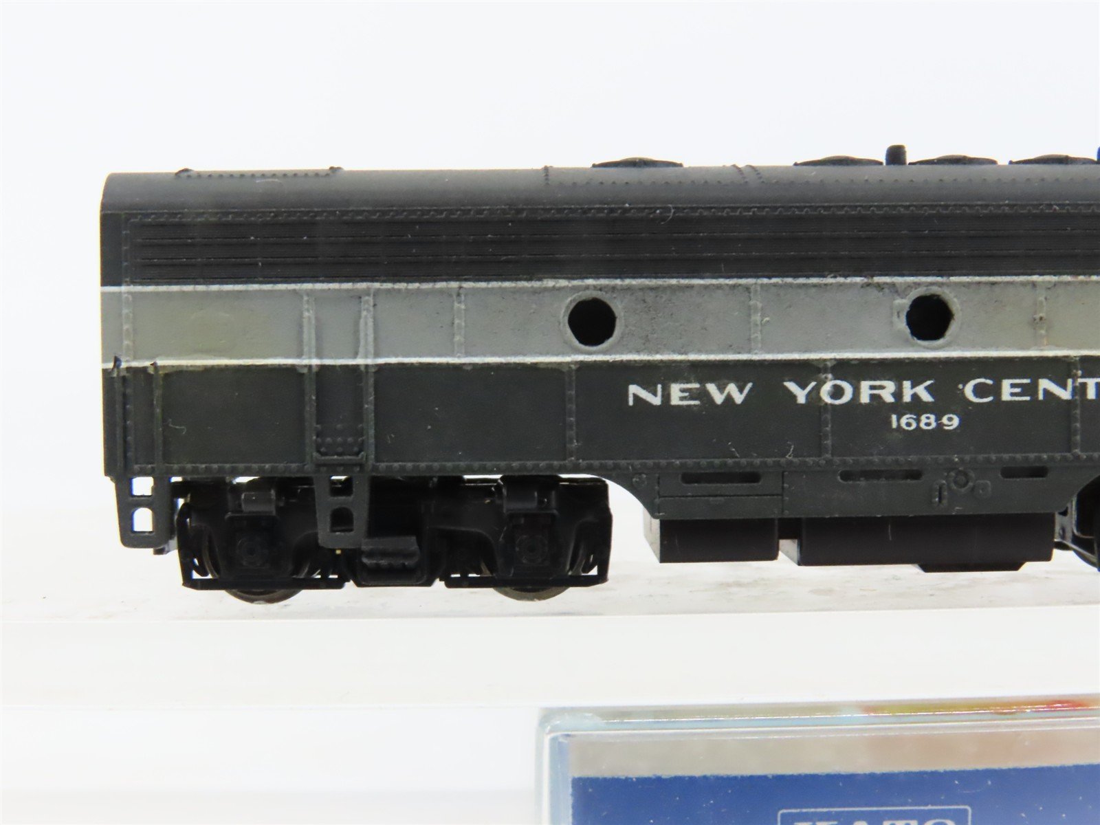 N Scale KATO 176-101 NYC New York Central F7B Diesel #1689 - Custom & Weathered