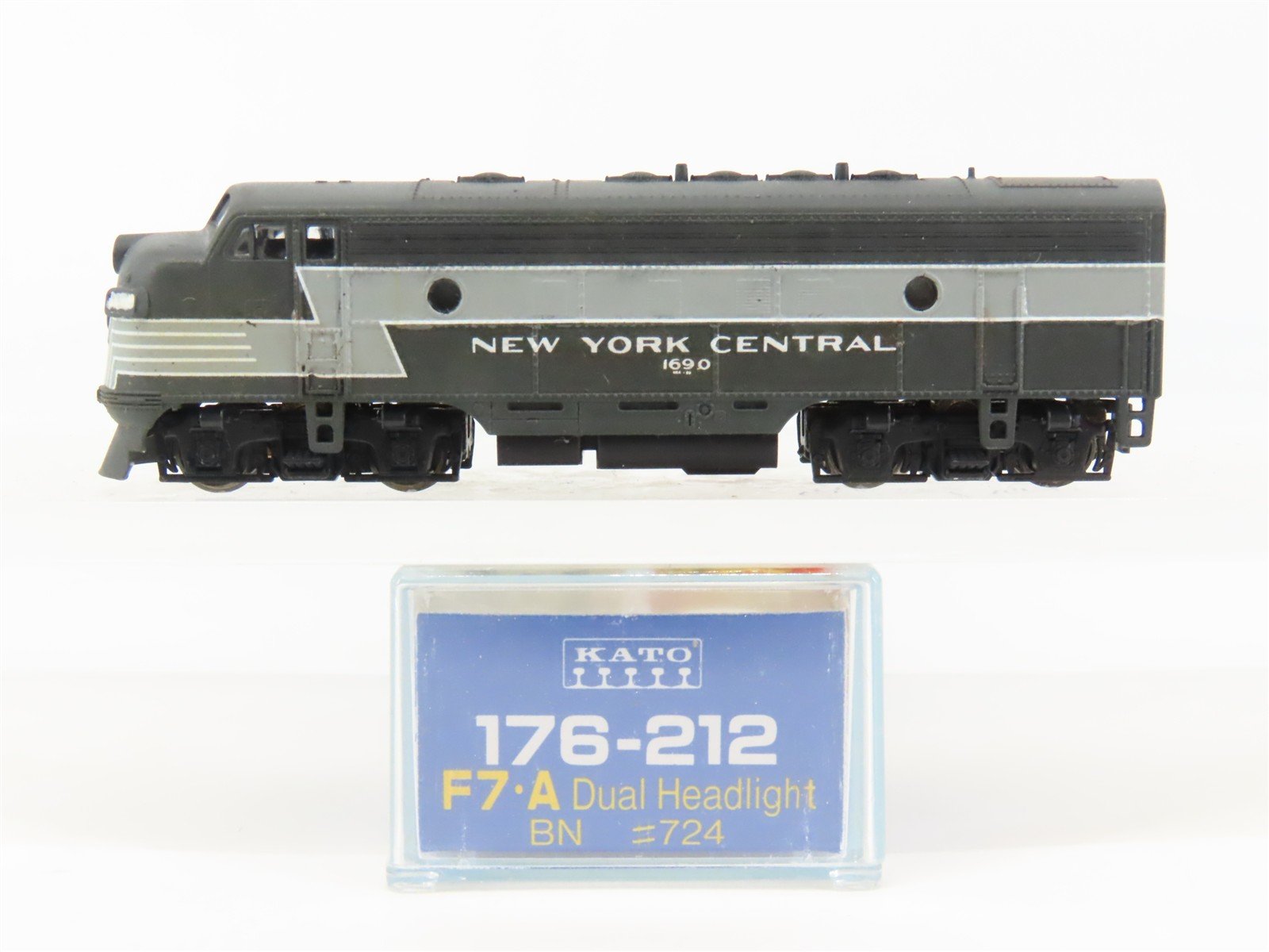 N Scale KATO 176-212 NYC New York Central F7A Diesel #1690 - Custom & Weathered