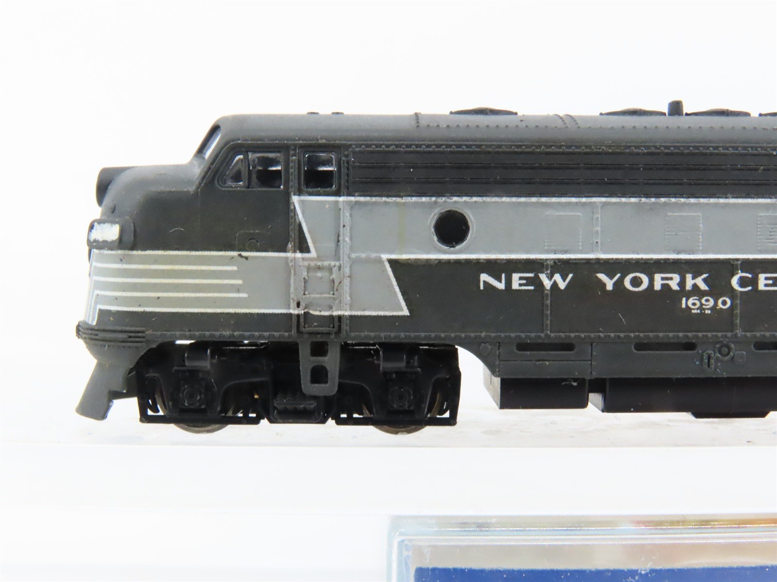 N Scale KATO 176-212 NYC New York Central F7A Diesel #1690 - Custom & Weathered