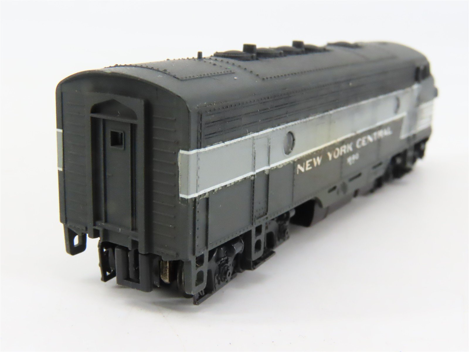 N Scale KATO 176-212 NYC New York Central F7A Diesel #1690 - Custom & Weathered