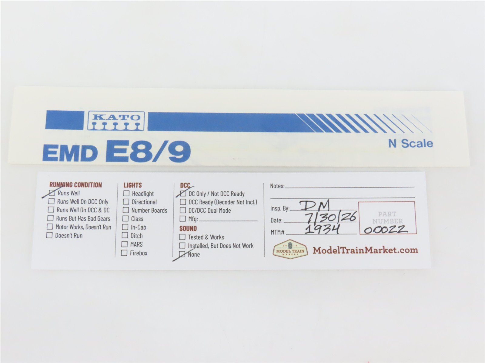 N Scale KATO 176-295 B&O Baltimore & Ohio EMD E8/9B Diesel Locomotive #2416