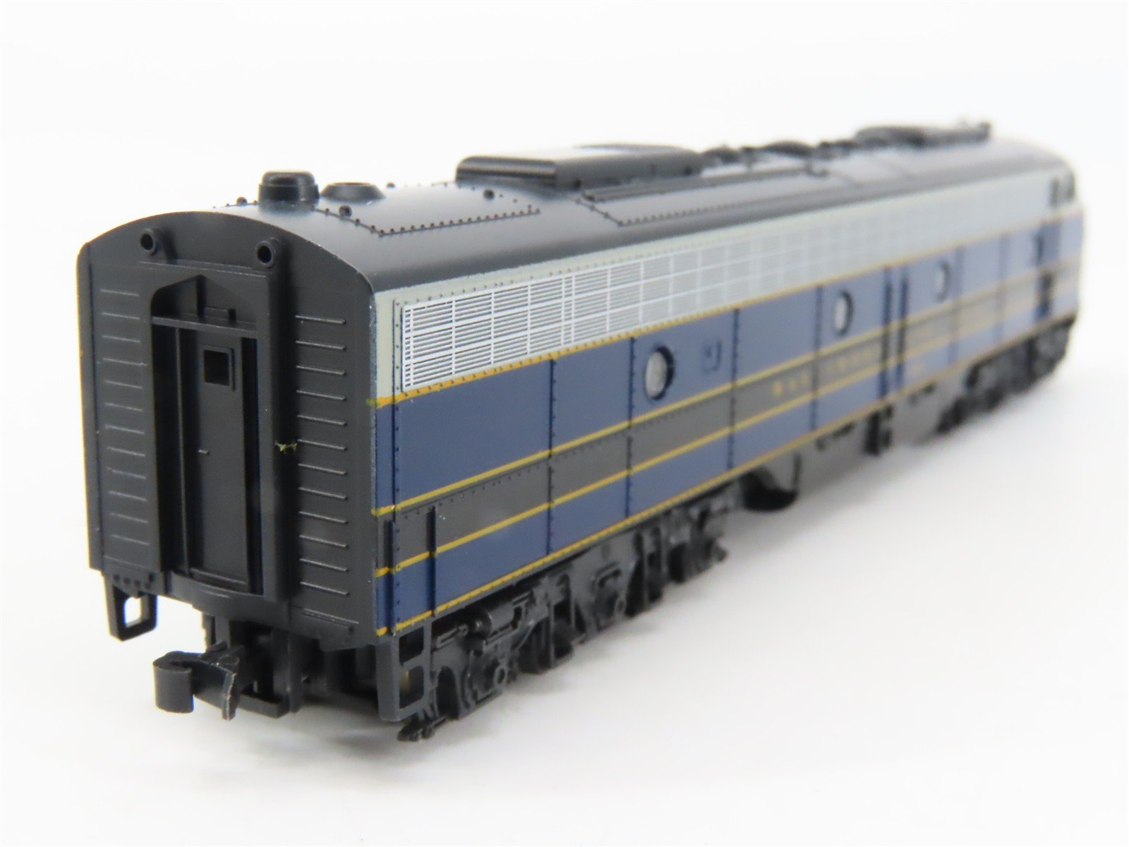 N Scale KATO 176-274 B&O Baltimore & Ohio EMD E8/9A Diesel Locomotive #1441