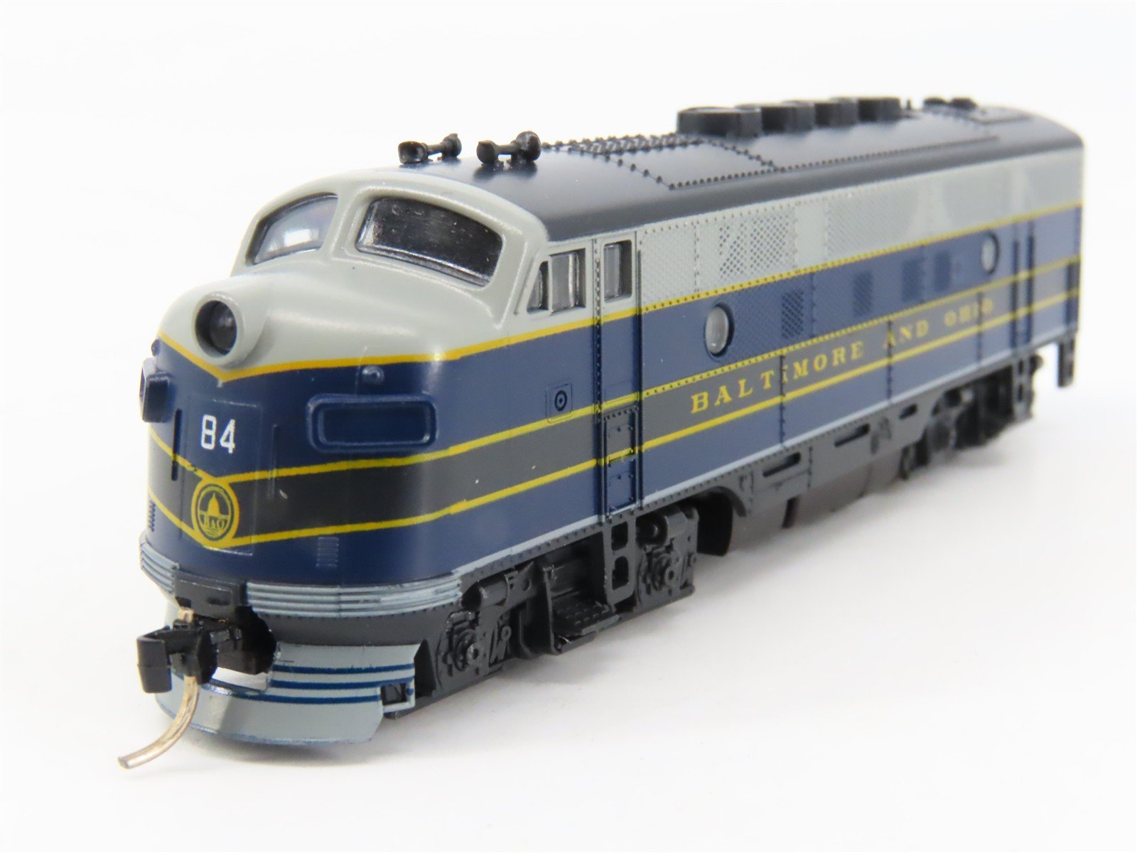 N Scale KATO 176-184 B&O Baltimore & Ohio EMD F3A Ph. 2 Diesel Locomotive #84