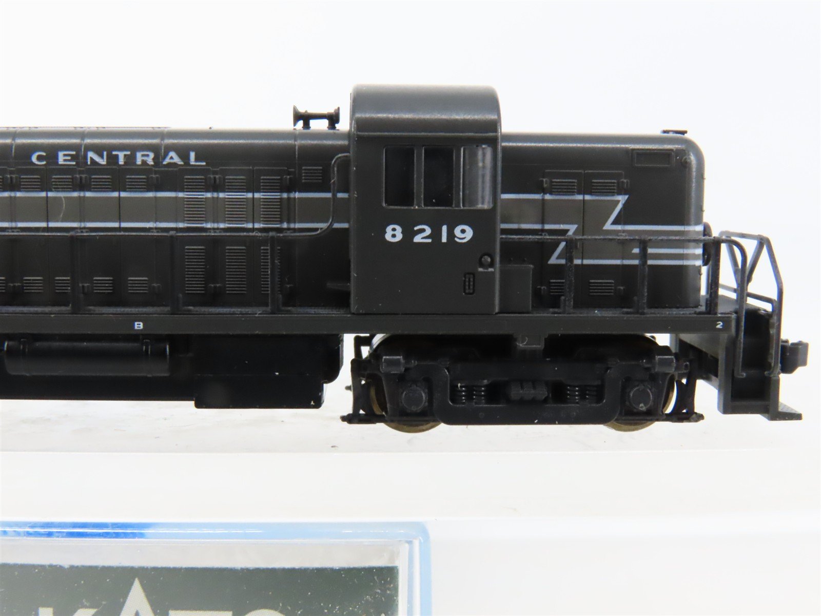 N Scale KATO 176-4509 NYC New York Central ALCO RS-2 Diesel #8219 - DCC Ready