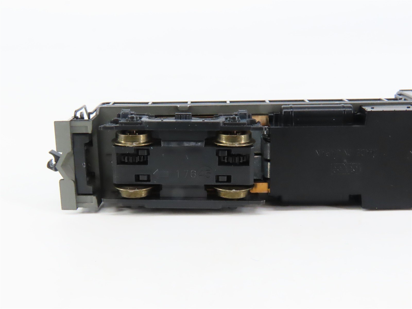 N Scale KATO 176-4509 NYC New York Central ALCO RS-2 Diesel #8219 - DCC Ready