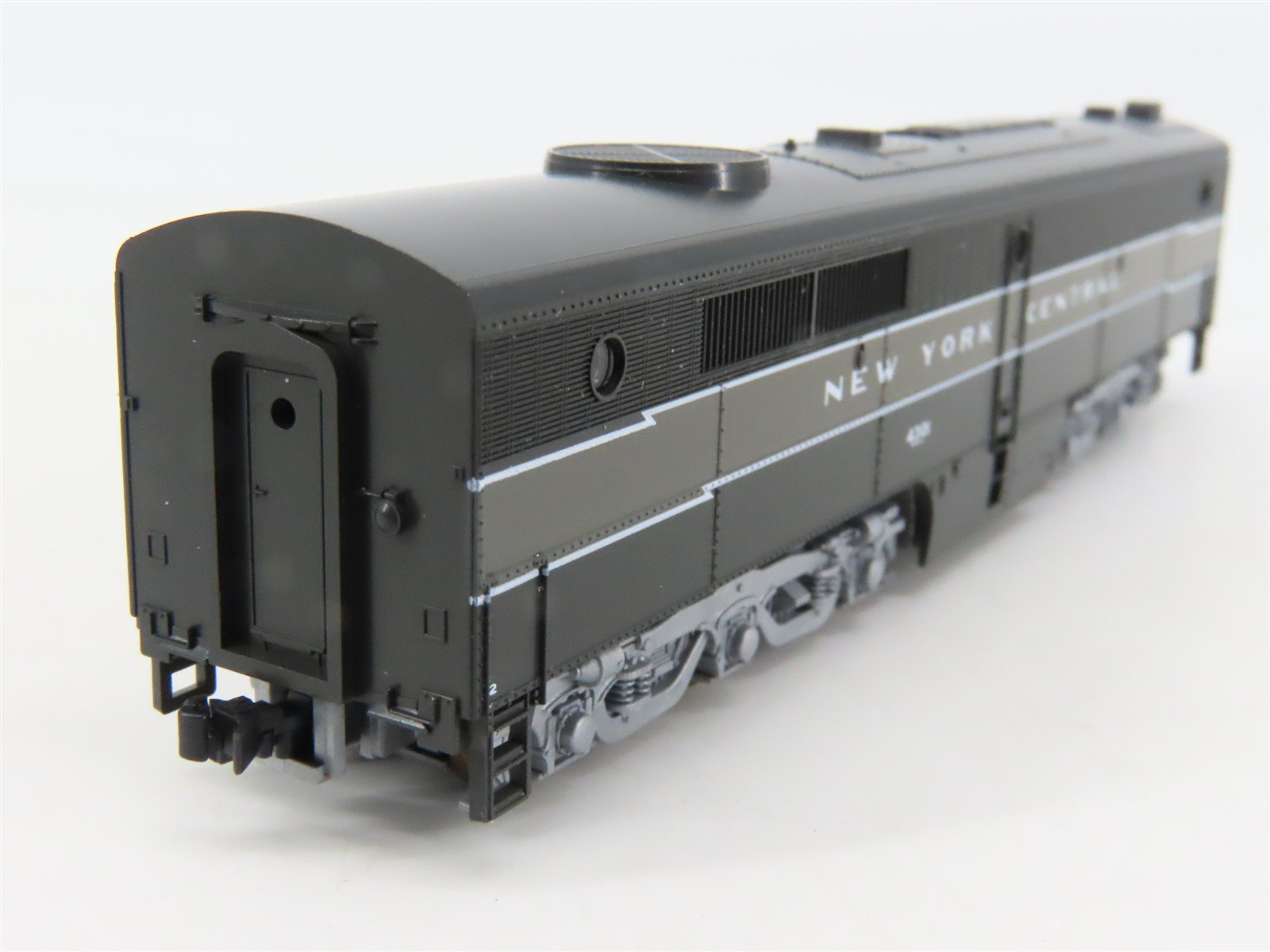 N Scale KATO 106-0701 NYC New York Central ALCO PA-1/PB-1 Diesel Set - DCC Ready