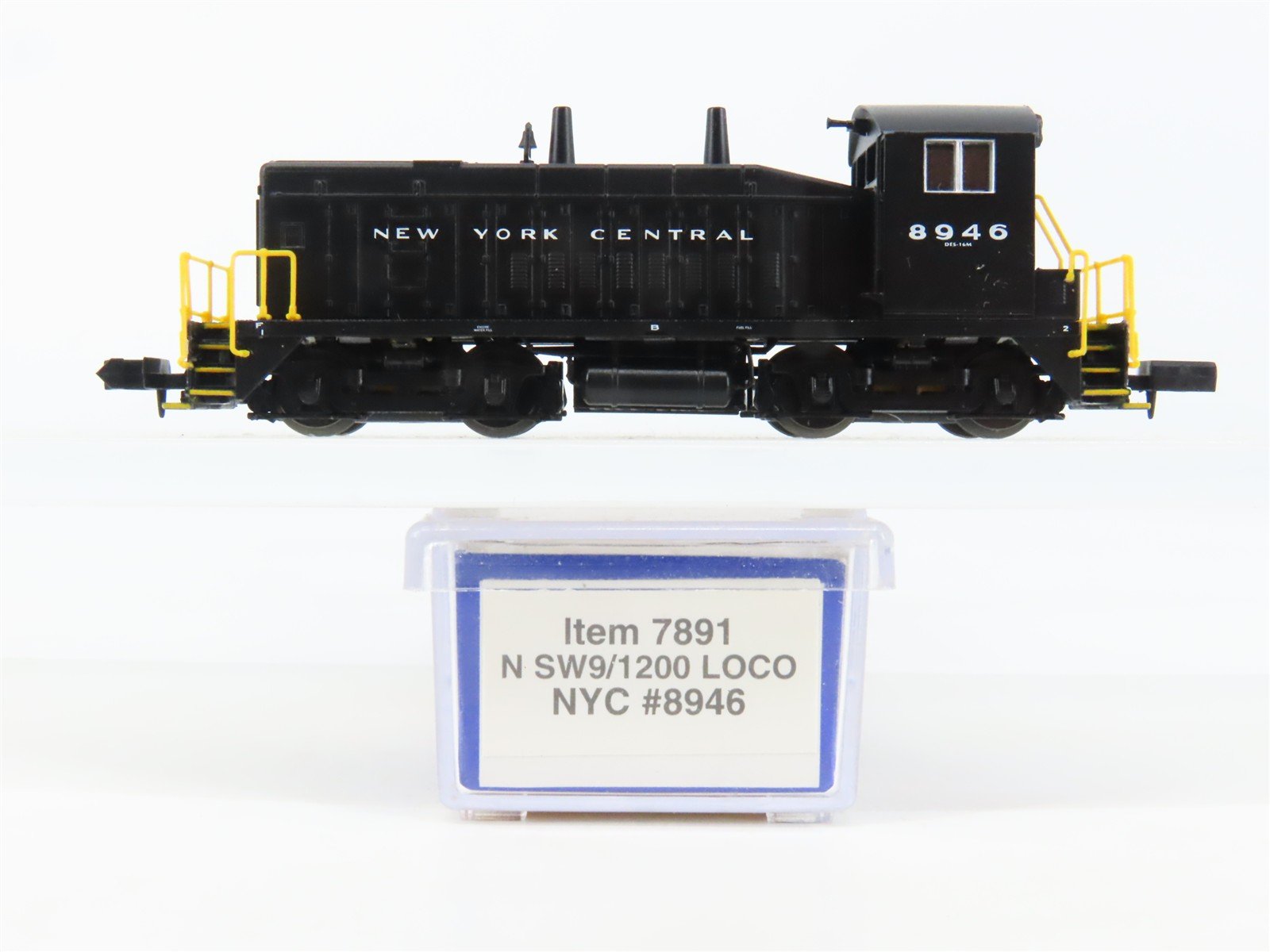 N Scale Life-Like 7891 NYC New York Central EMD SW9/1200 Diesel Switcher #8946