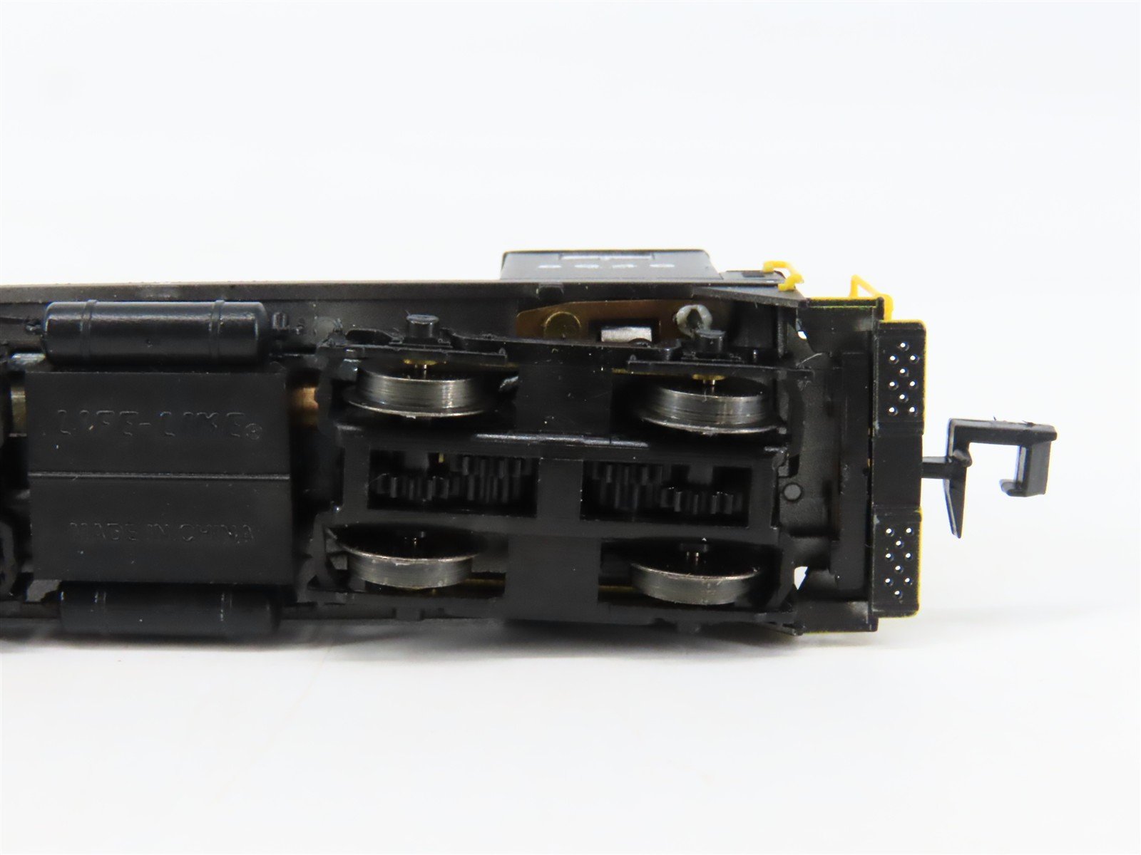 N Scale Life-Like 7891 NYC New York Central EMD SW9/1200 Diesel Switcher #8946
