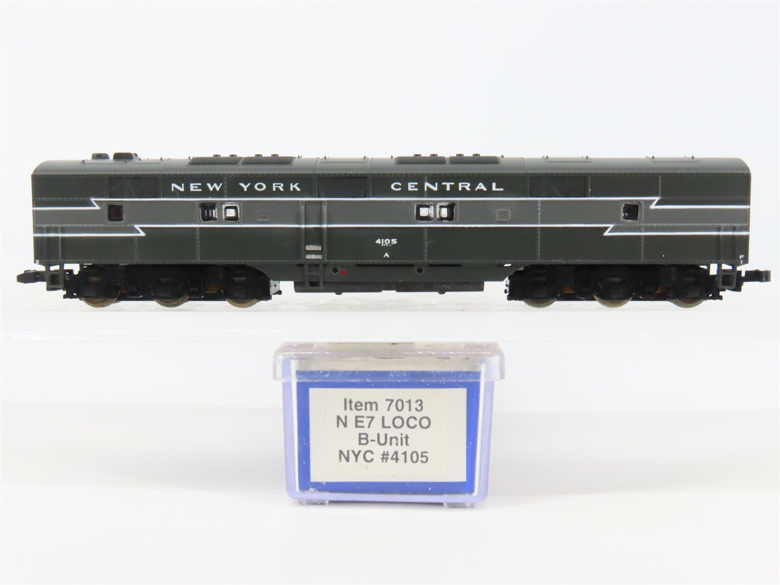 N Scale Life-Like 7013 NYC New York Central EMD E7B Diesel #4105 - Unpowered