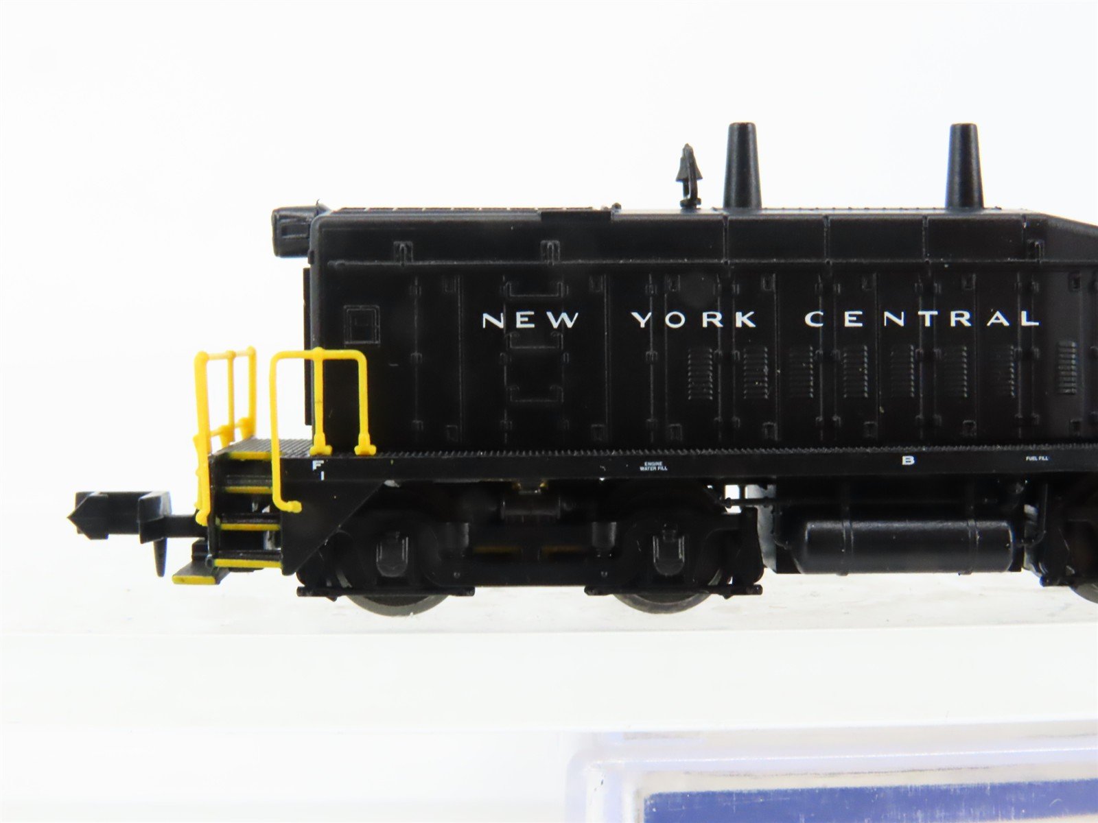 N Scale Life-Like 7892 NYC New York Central EMD SW9/1200 Diesel Switcher #8951