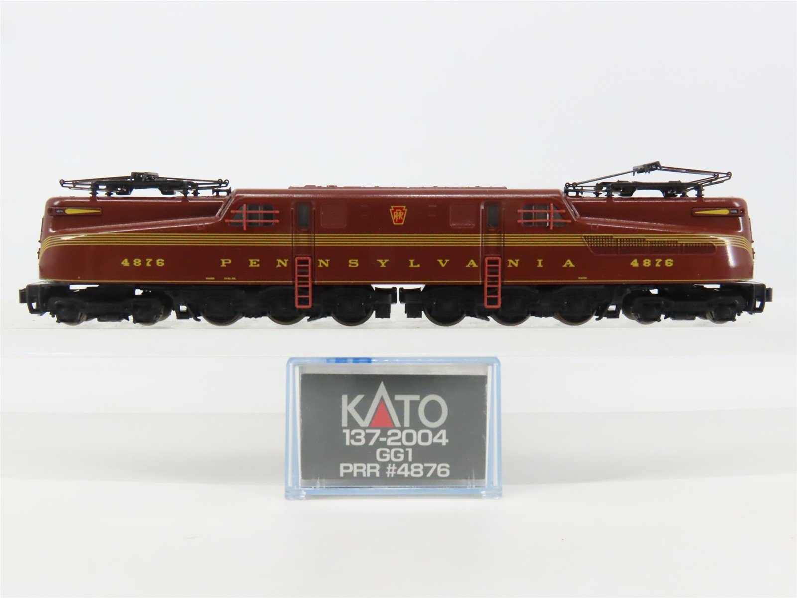 N Scale KATO 137-2004 PRR Pennsylvania "Tuscan" GG1 Electric #4876 - DCC Ready