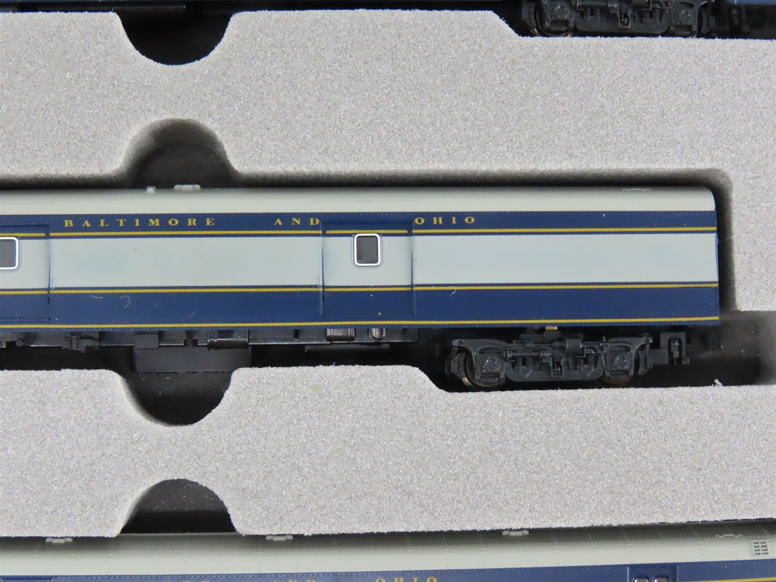 N Scale KATO 106-016 B&O Baltimore & Ohio Smooth-Side Passenger 6-Car Set