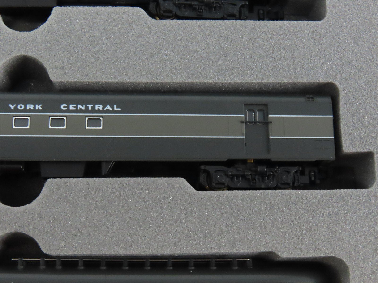 N Scale KATO 106-013 NYC New York Central Smooth-Side Passenger 6-Car Set