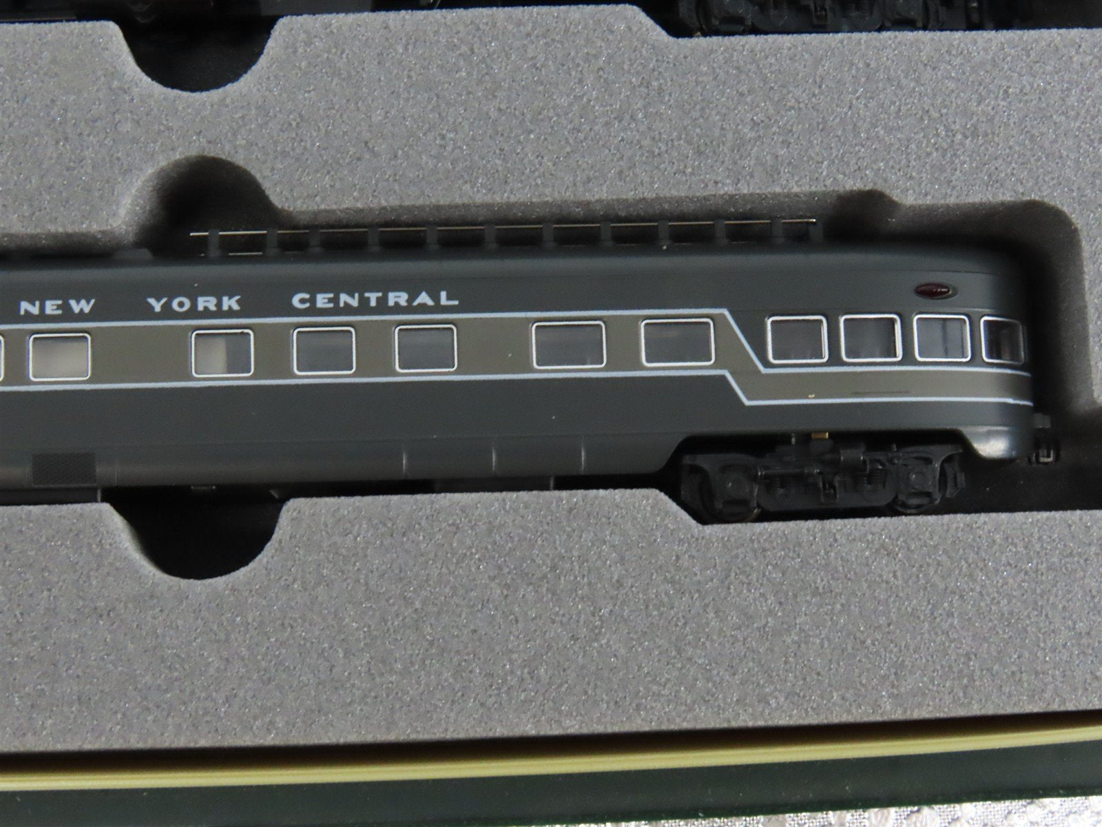 N Scale KATO 106-013 NYC New York Central Smooth-Side Passenger 6-Car Set