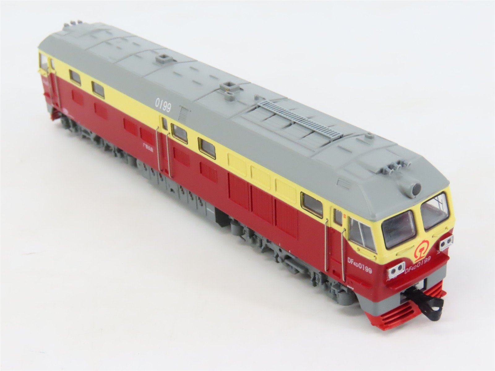 N Scale Minitown 10002 C64/C64K Type Diesel Locomotive & 8 Gondola Set