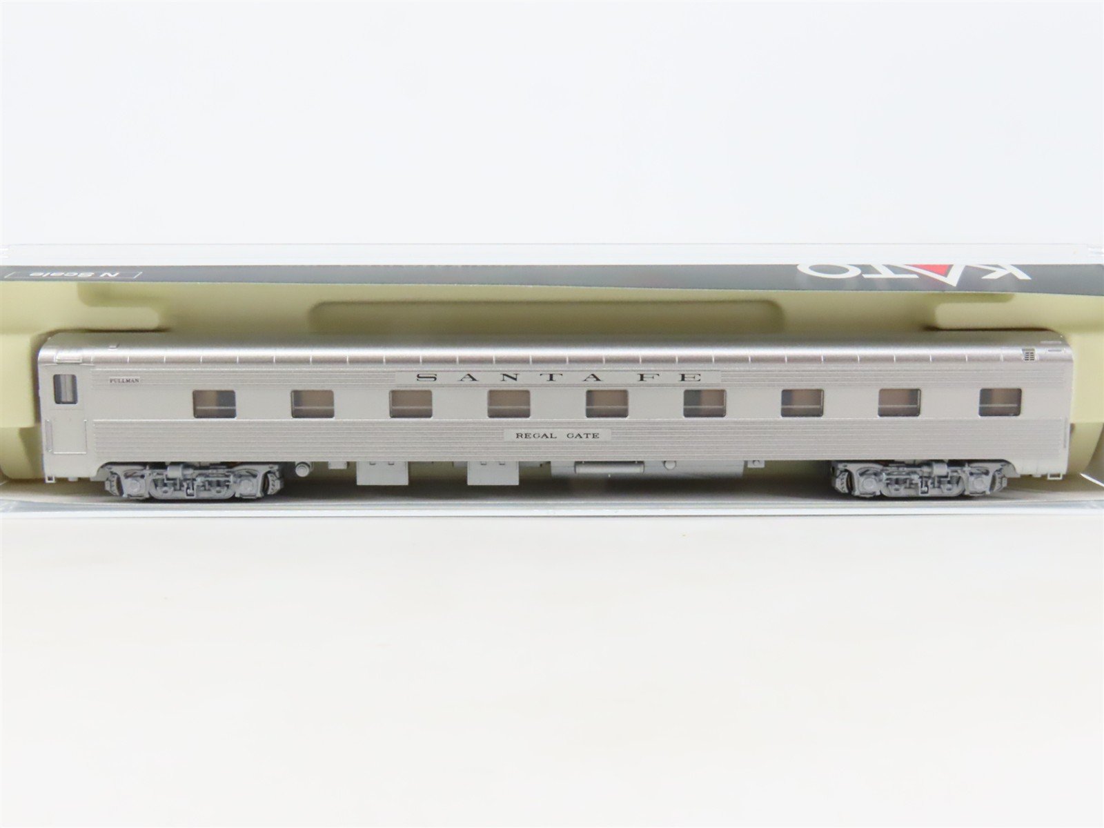 LOT of 12 N Scale Kato ATSF Santa Fe Super Chief Passenger Cars