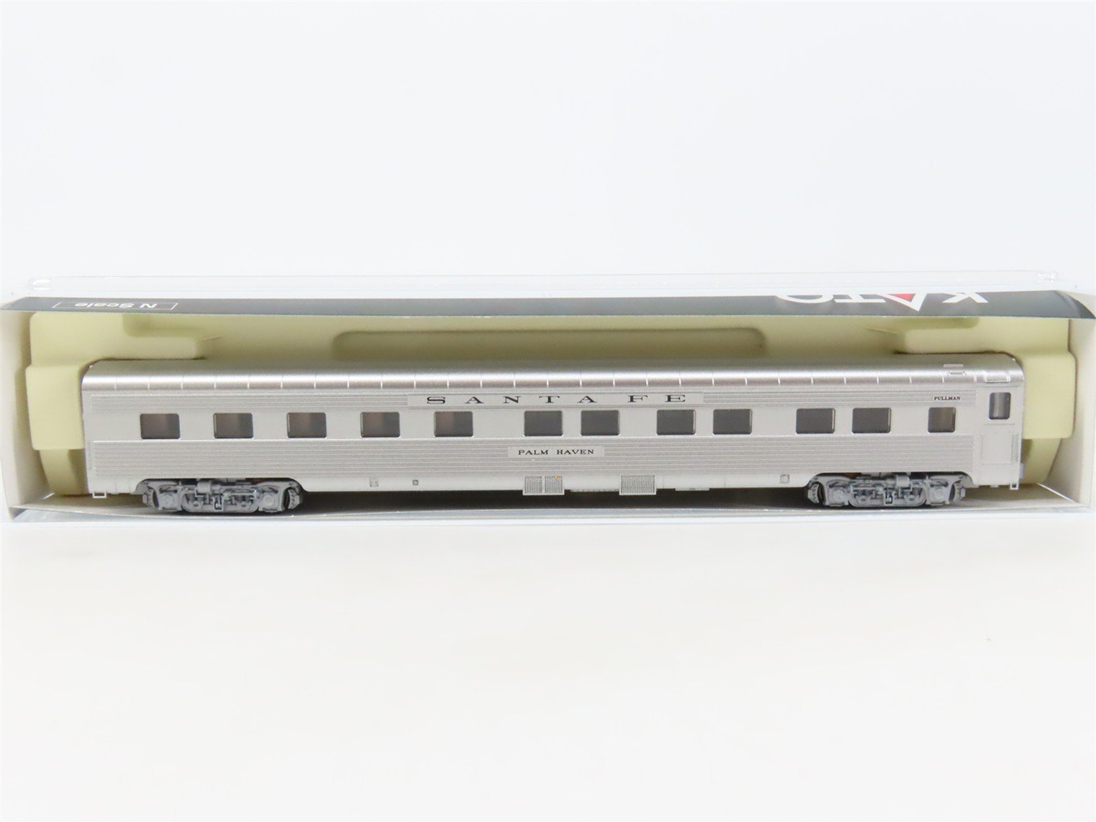 LOT of 12 N Scale Kato ATSF Santa Fe Super Chief Passenger Cars
