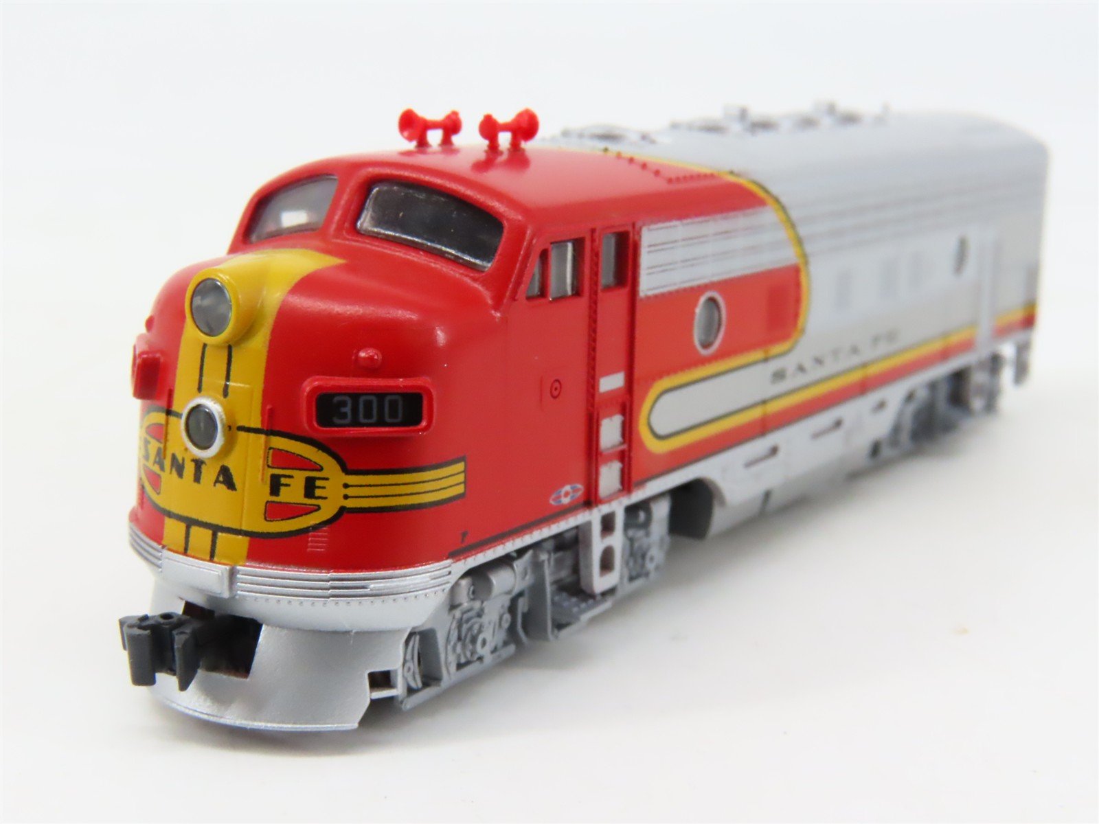 N Scale Kato 176-2121 ATSF Santa Fe F7A/F7B Diesel Locomotive Set