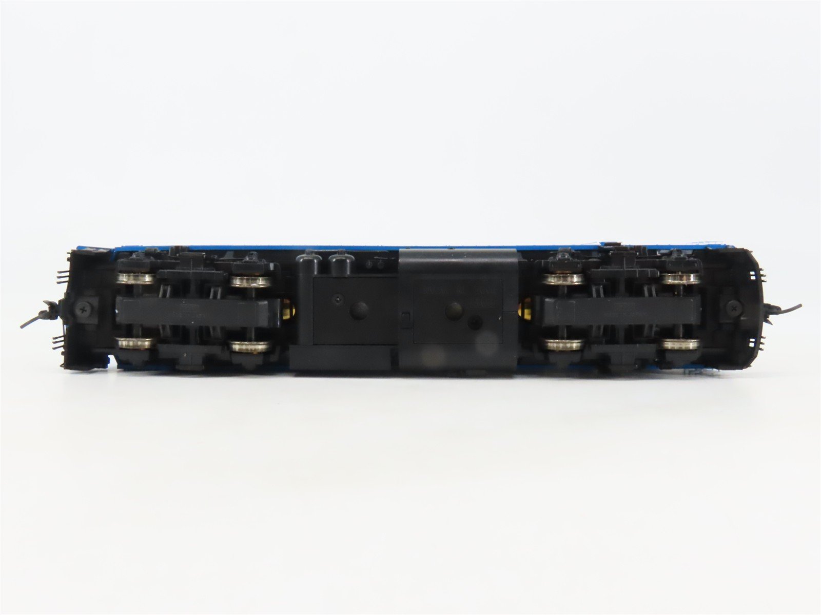 HO Scale Kato 37-571-LS Metra F40PH Diesel Locomotive #137 wDCC & Sound
