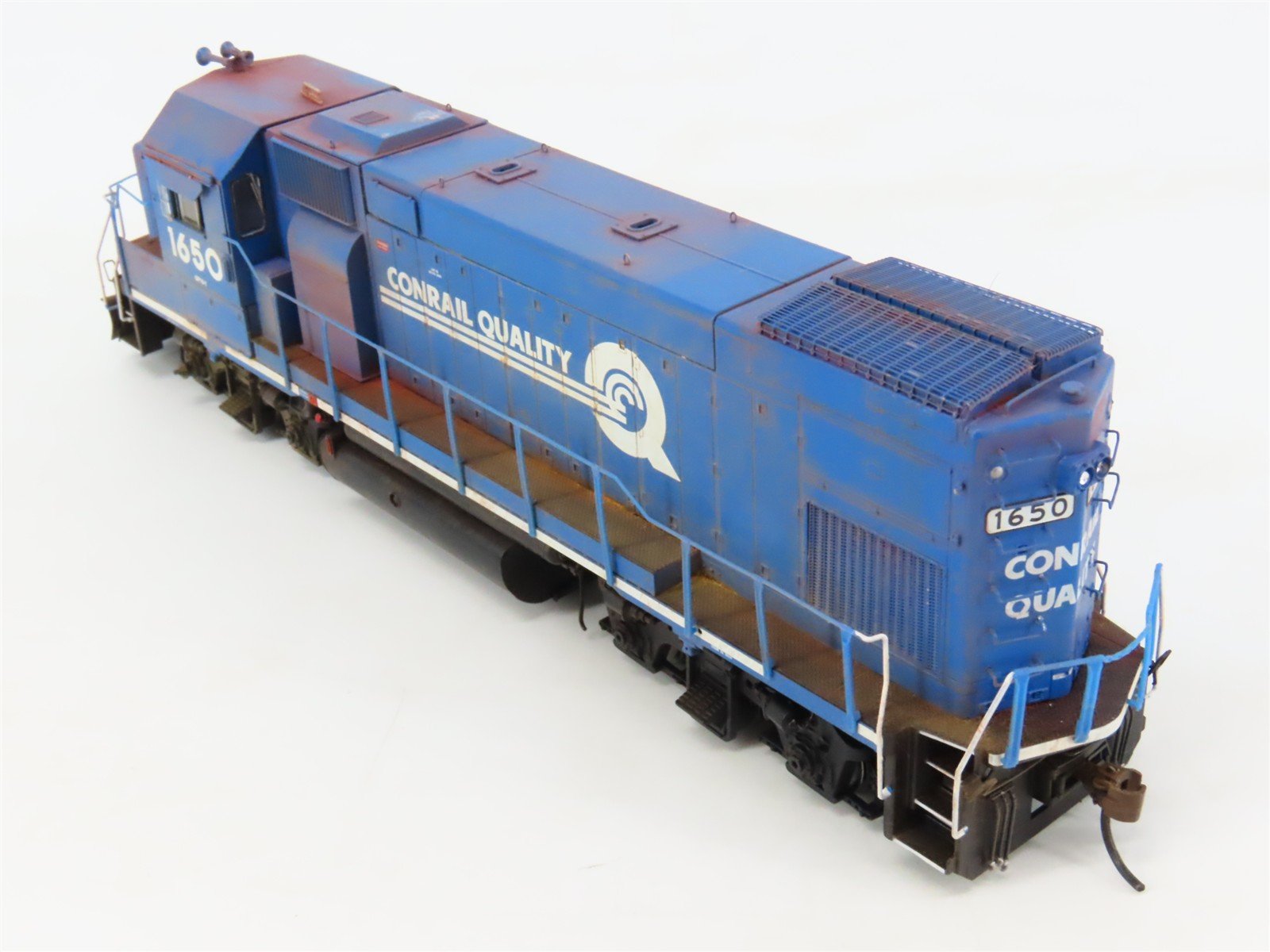 HO Athearn Genesis G68142 CR Conrail GP15-1 Diesel #1650 wDCC & Sound, Weathered