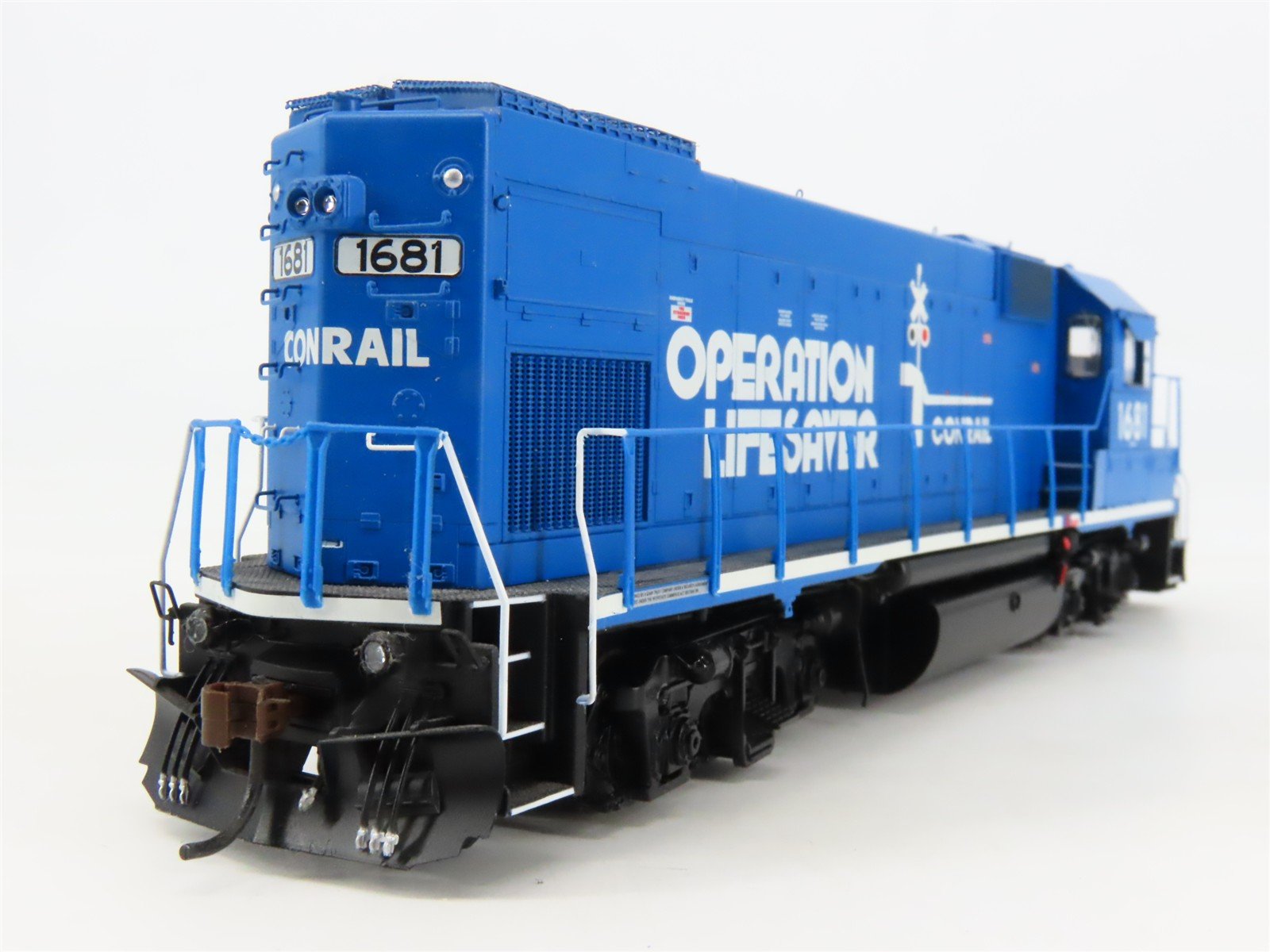 HO Scale Athearn Genesis G68158 CR Conrail GP15-1 Diesel #1681 wDCC & Sound