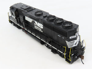 HO Scale Athearn Genesis ATH40857 NS Railway GP40-2 Diesel #3032 wDCC & Sound