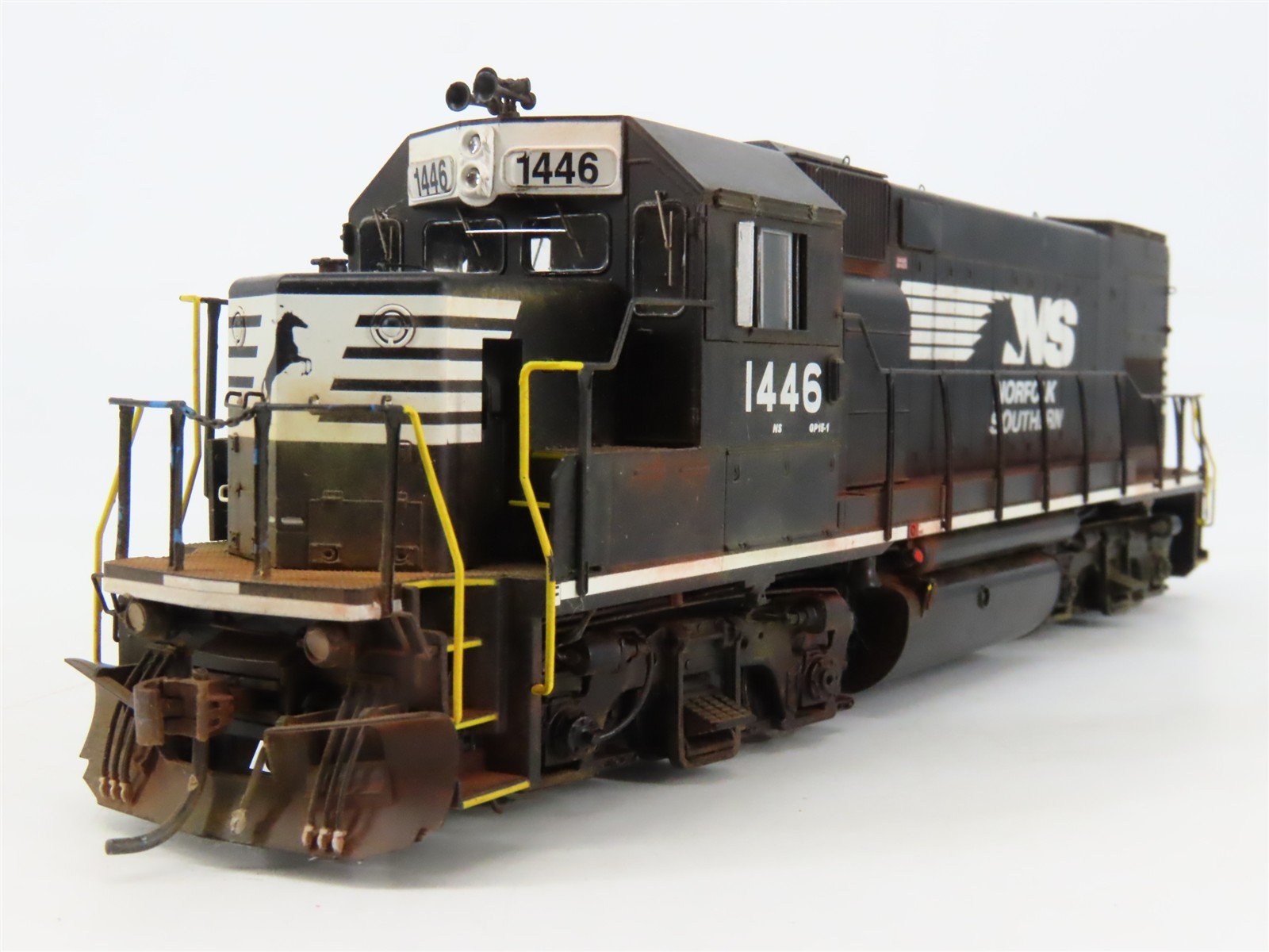 HO Athearn Genesis ATHG68165 NS GP15-1 Diesel #1446 wDCC & Sound, Weathered