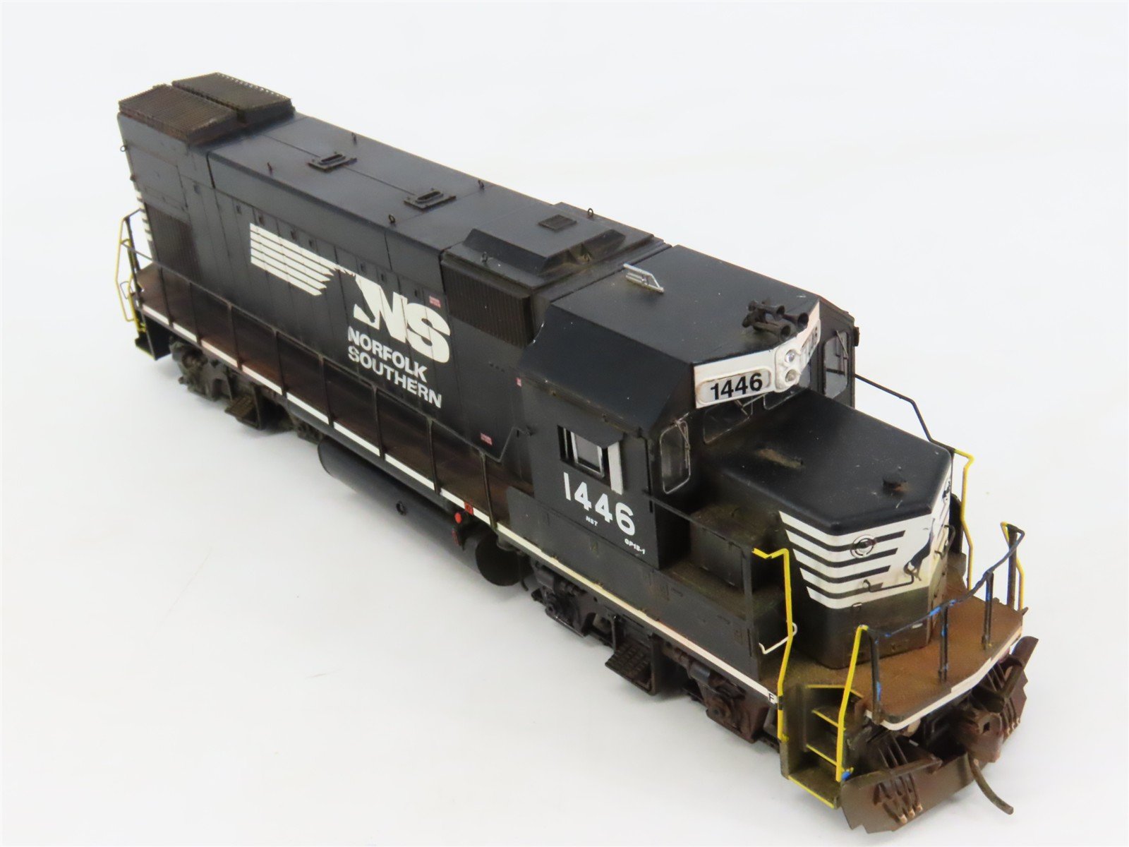 HO Athearn Genesis ATHG68165 NS GP15-1 Diesel #1446 wDCC & Sound, Weathered