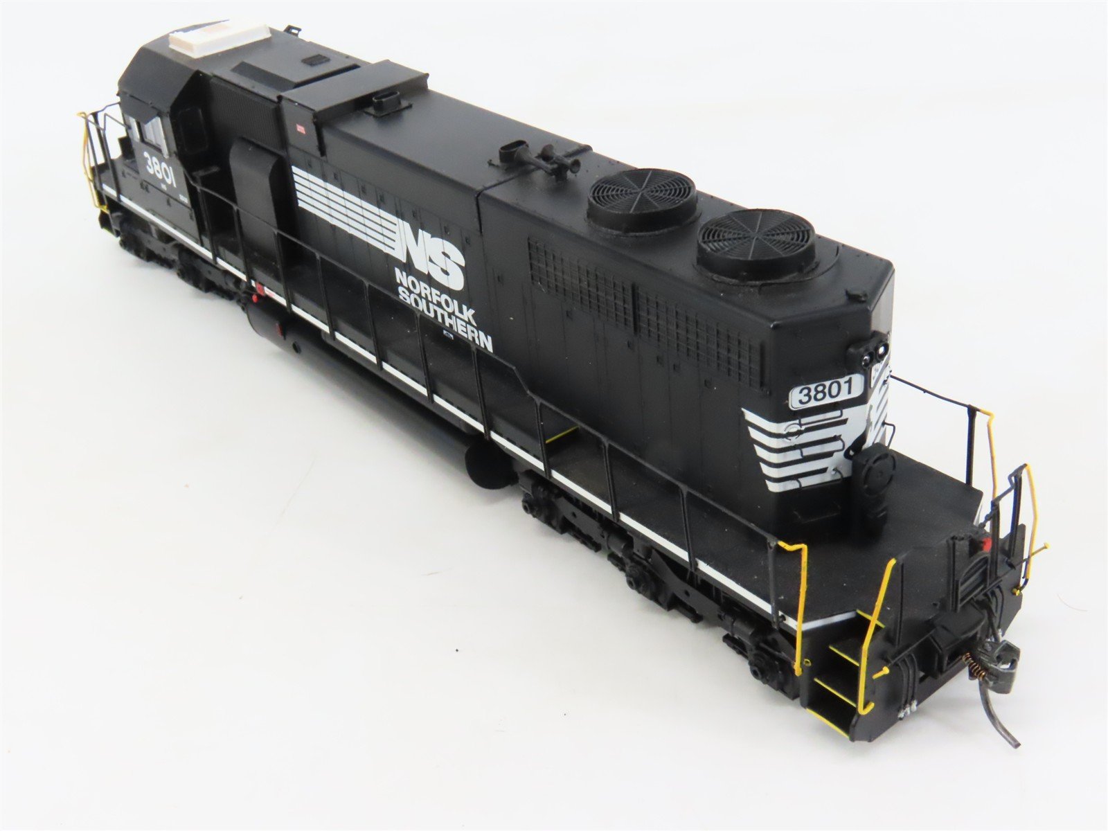 HO Athearn RTR ATH88585 NS Norfolk Southern SD38 Diesel Loco #3801 wDCC & Sound