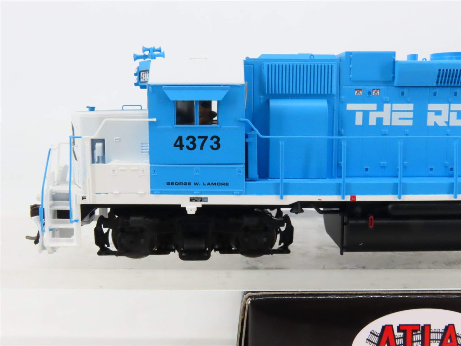 HO Scale Atlas 10004090 RI Rock Island GP38 Diesel Loco #4373 wDCC & Sound