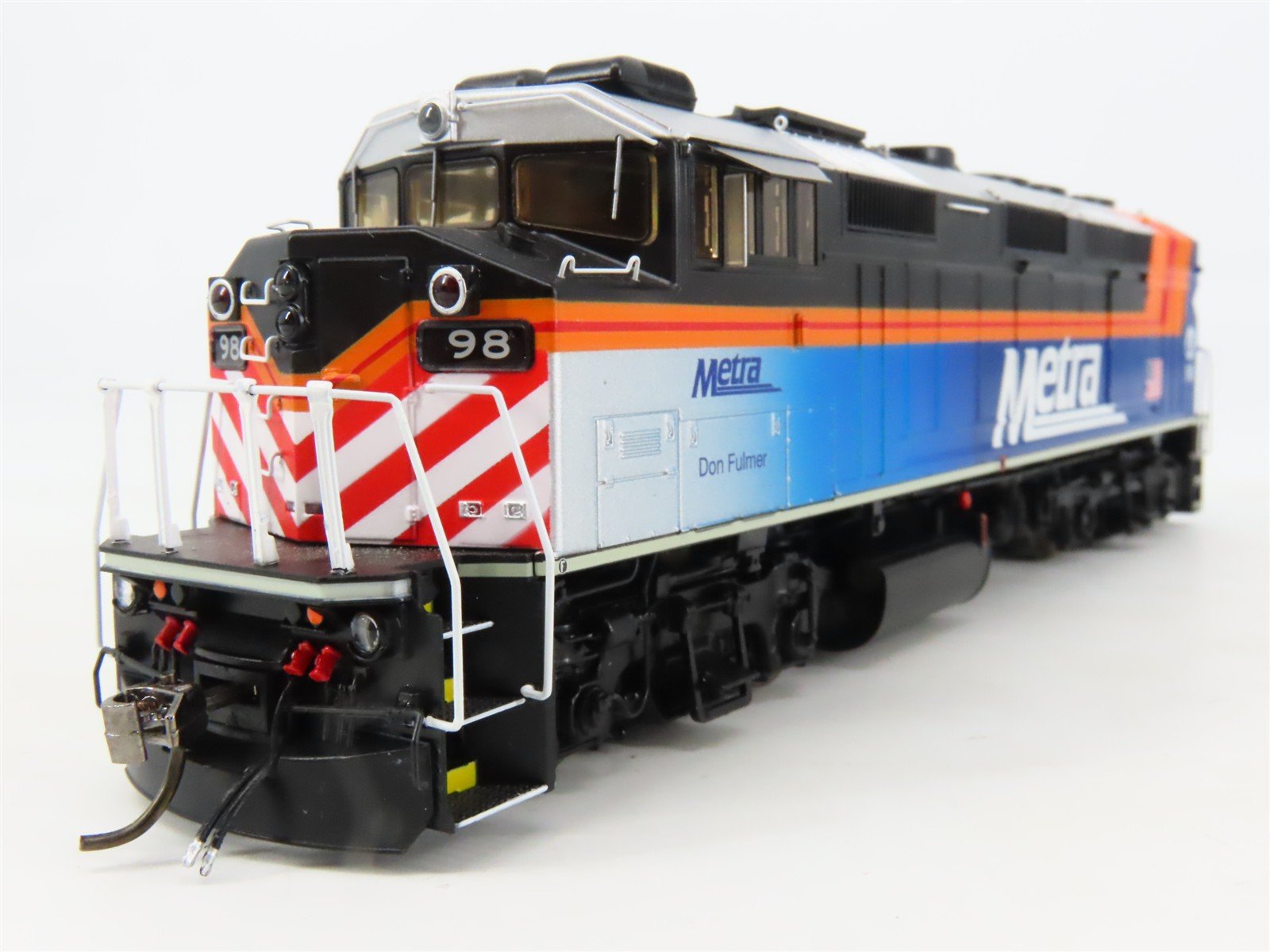 HO Scale Rapido 19511 Metra F59PH Diesel Locomotive #98 wDCC & Sound