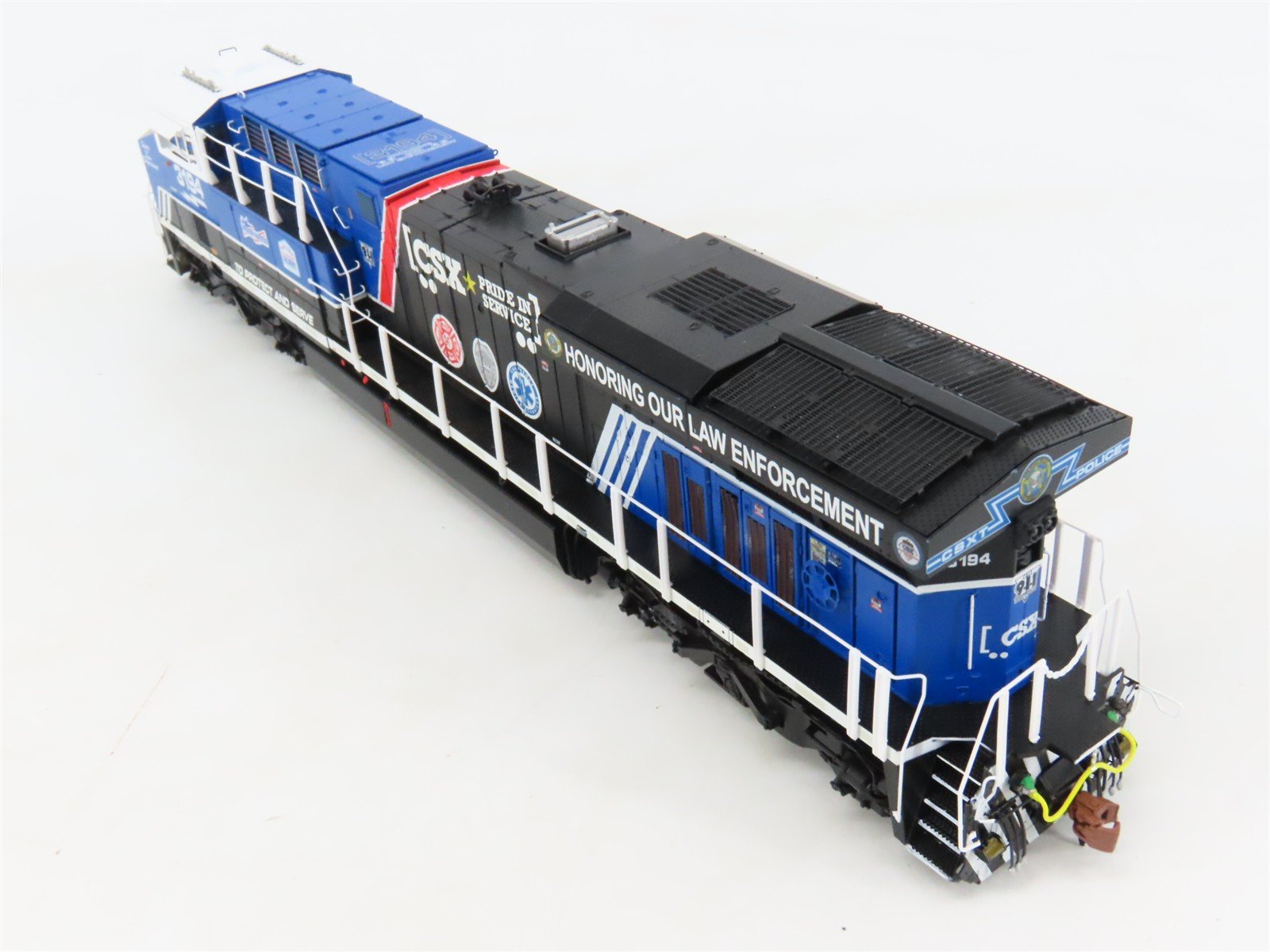 HO Scaletrains.com SXT32294 CSX Law Enforcement ES44AC Diesel #3194 wDCC & Sound