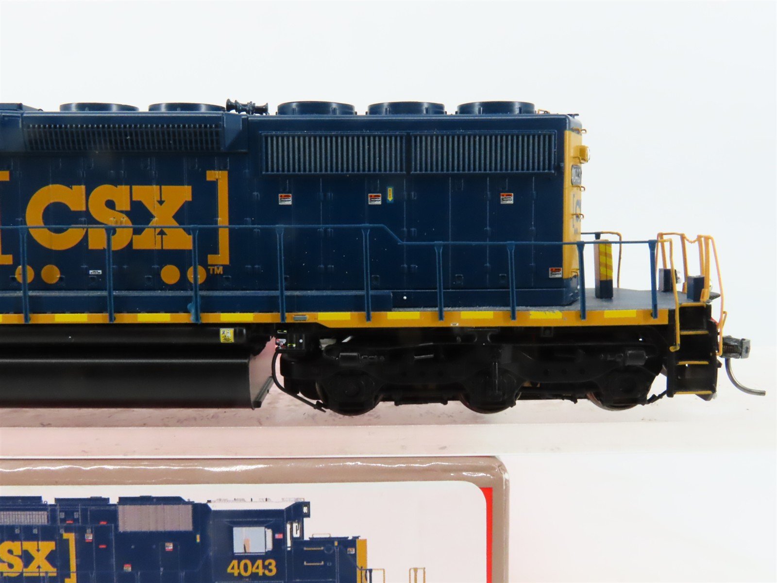HO Scaletrains.com SXT32805 CSX SD40-3 Diesel Locomotive #4043 wDCC & Sound
