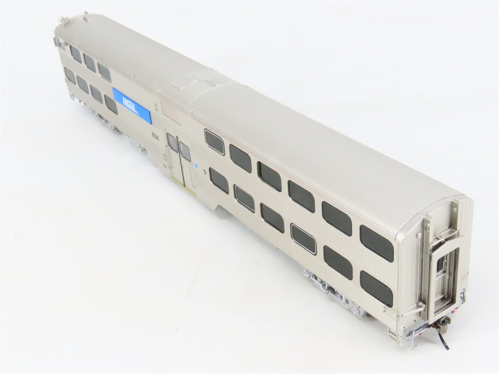 HO Scale Atlas 20007056 Metra 2 Trailer & 1 Cab Passenger Car Set