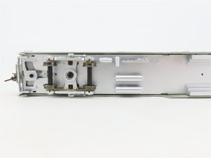HO Scale Atlas 20007053 Metra Type 8500 Cab Passenger Car #8567