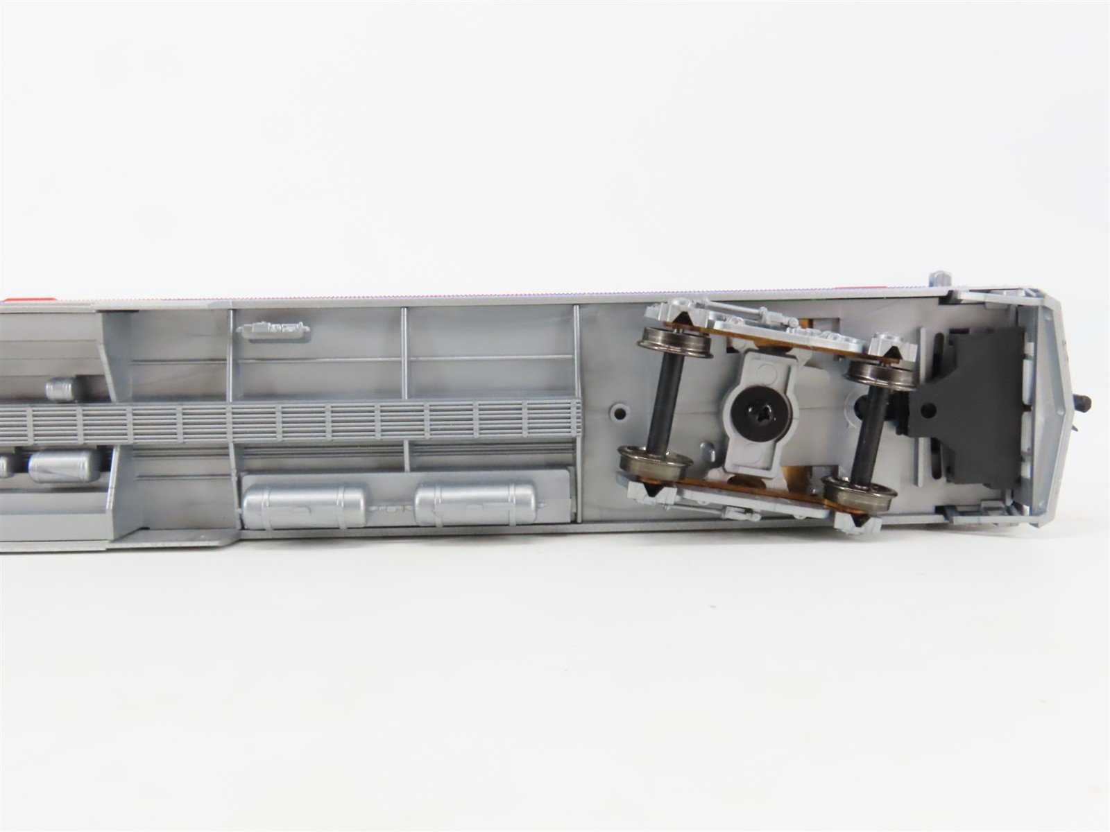 HO Scale Kato 35-6027 Metra Bi-Level Cab Coach Passenger Car #8730