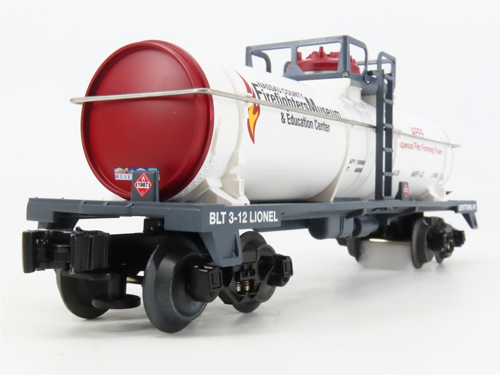O Gauge 3-Rail Lionel 6-58506 Lionel Nassau Engineers Tankcar #MRFF-02