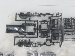 O Scale 2-Rail Rivarossi 7201 Undecorated 4-6-0 Steam Locomotive Kit UNPOWERED