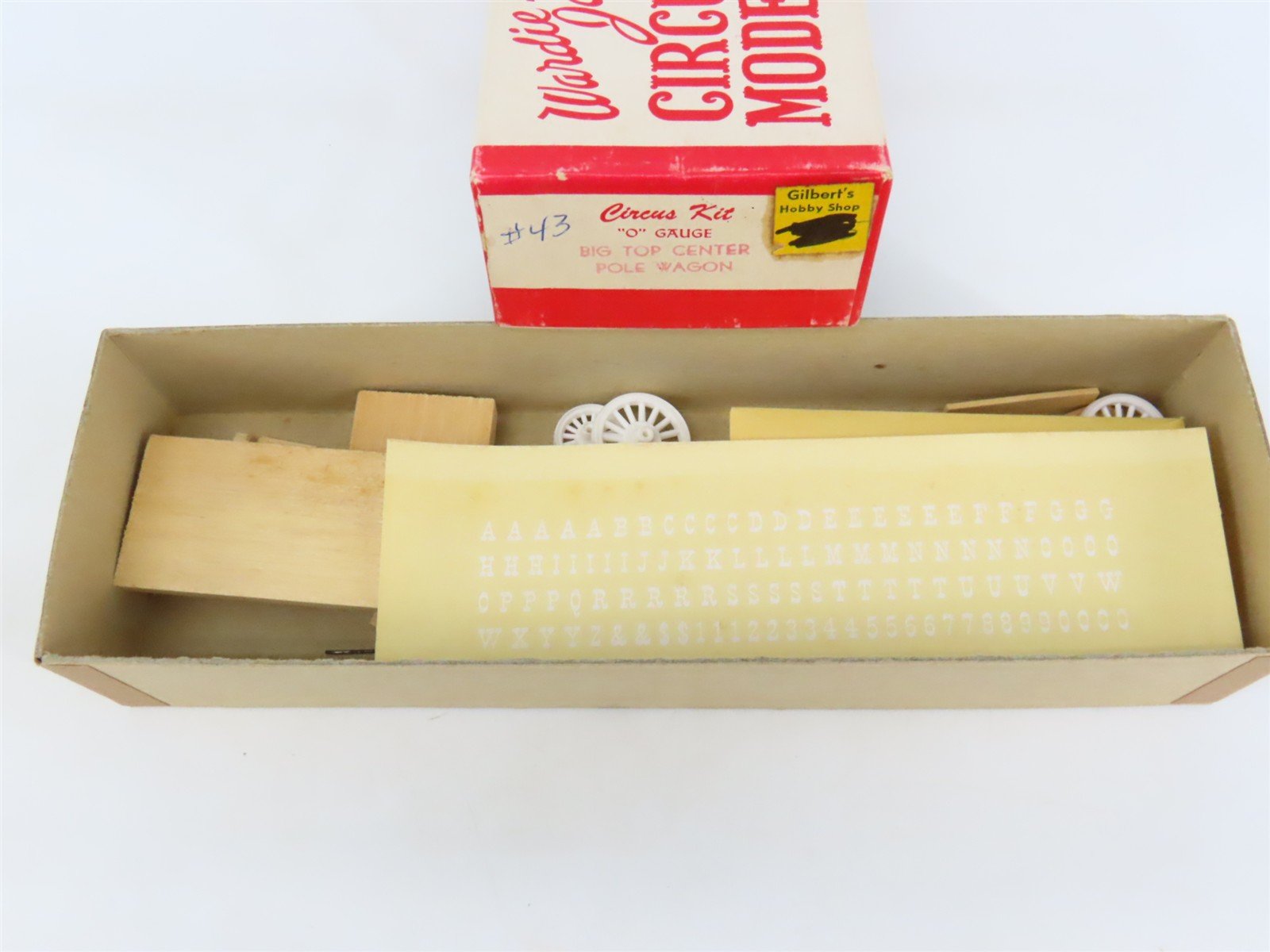 O 1/48 Scale Wardie-Jay Craftsman Kit Big Top Center Pole Circus Wagon
