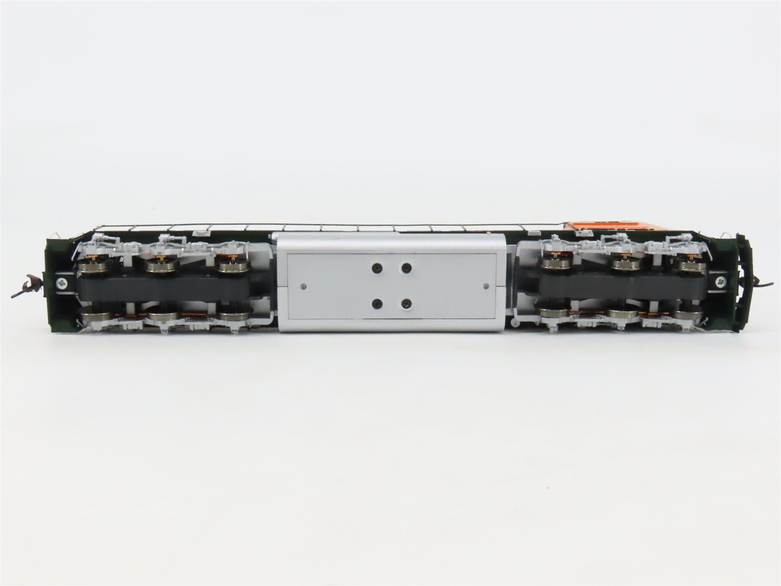 HO Scale Athearn Genesis G6176 BNSF Railway Heritage SD75M Diesel #8258