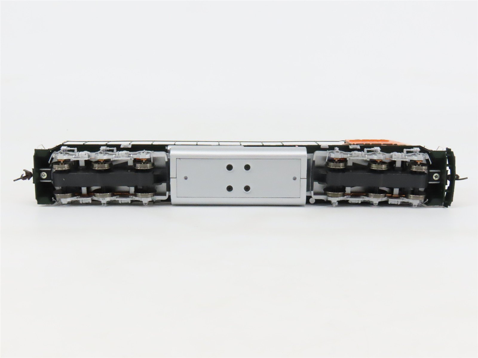 HO Scale Athearn Genesis G6174 BNSF Railway Heritage SD75M Diesel #8213