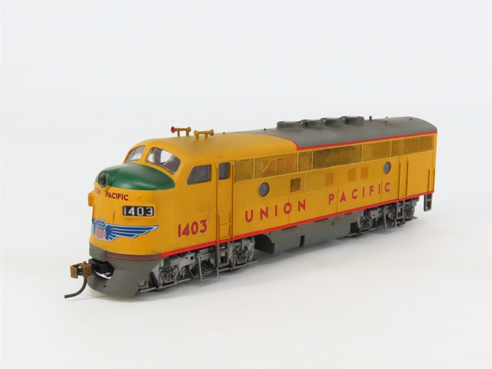 HO Scale Proto 1000 UP Union Pacific F3A/B Diesel Set #1403/1404B - Weathered