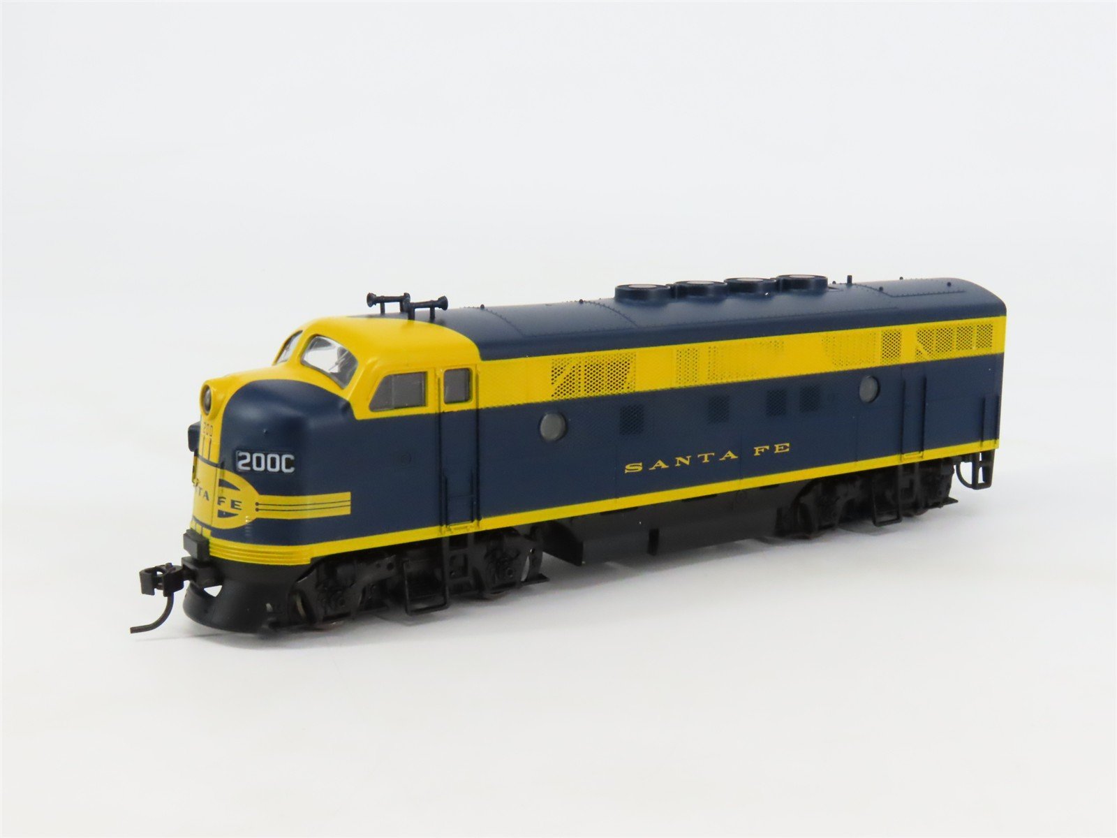 HO Scale Proto 1000 ATSF Santa Fe EMD F3A/B Diesel Locomotive Set #200C/200B