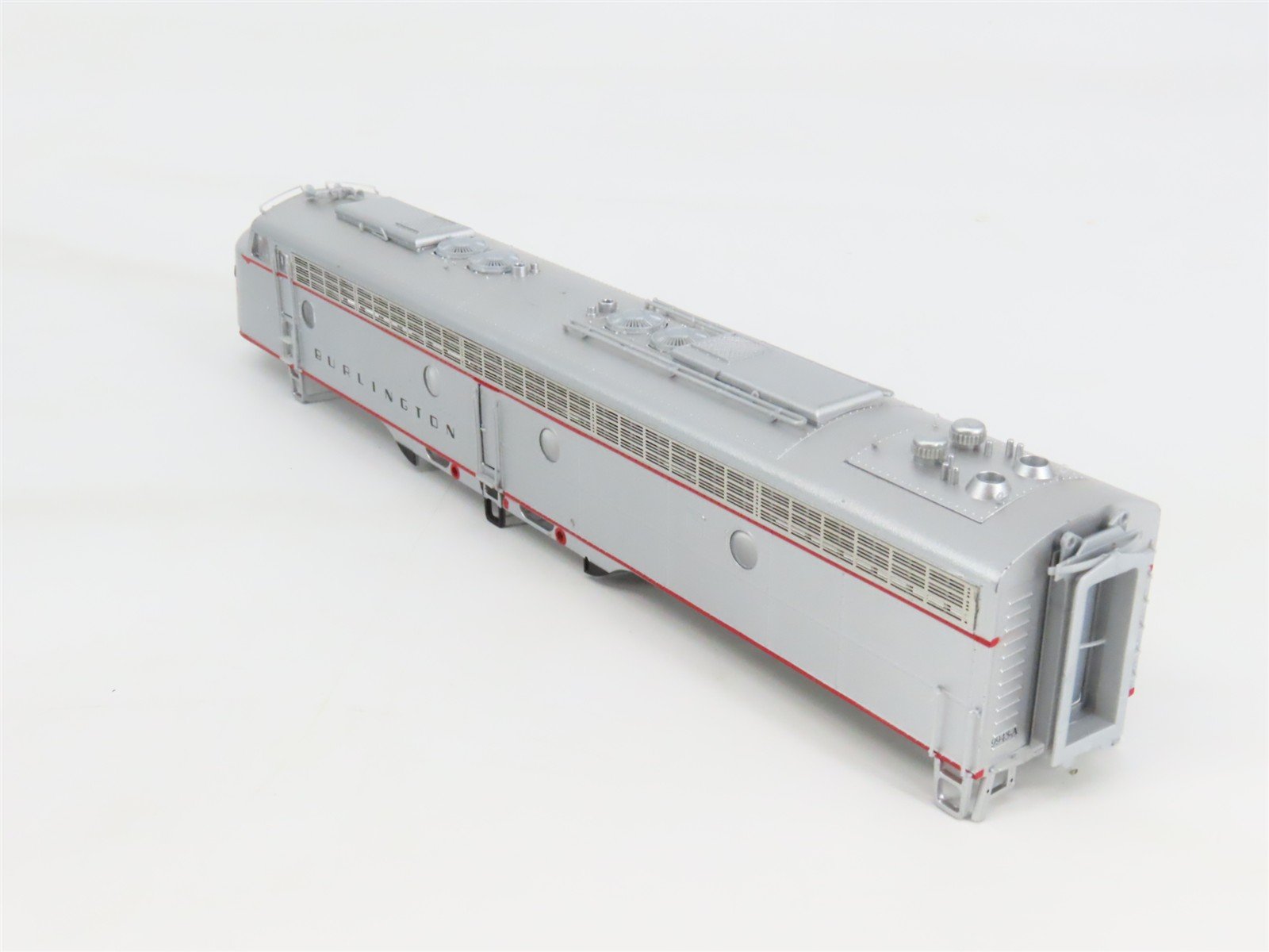 HO Scale Proto 2000 8046 CB&Q Burlington Route EMD E8/9A Diesel #9943A